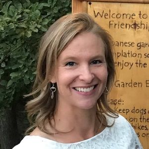 Meet your Posher, Rebecca